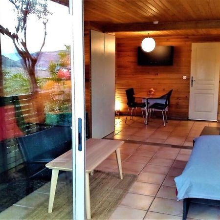 Studio 32M2 - Dans Propriete Avec Vue Imprenable Sur Le Lac Du Salagou Liausson المظهر الخارجي الصورة